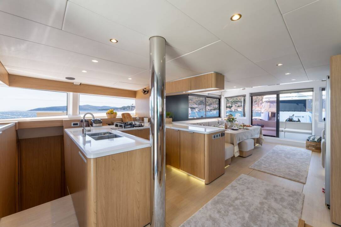 Crewed catamaran Bali 5.8 Farben Charter Croatia
