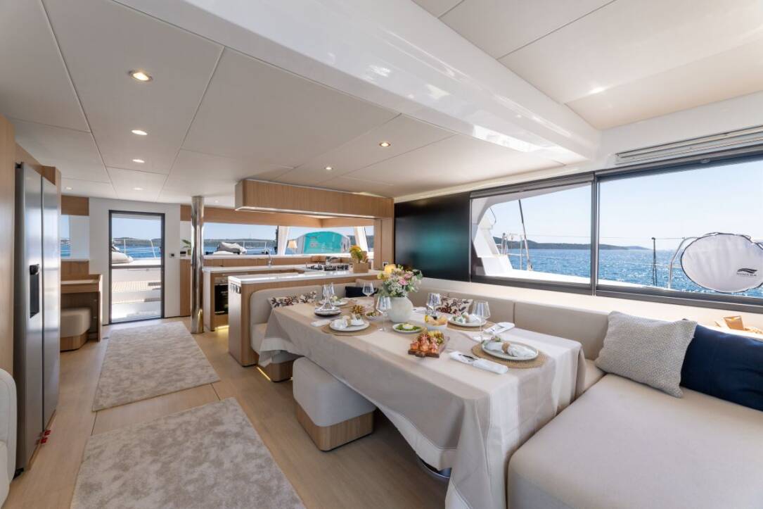 Crewed catamaran Bali 5.8 Farben Charter Croatia