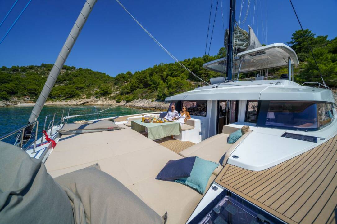 Crewed catamaran Bali 5.8 Farben Charter Croatia