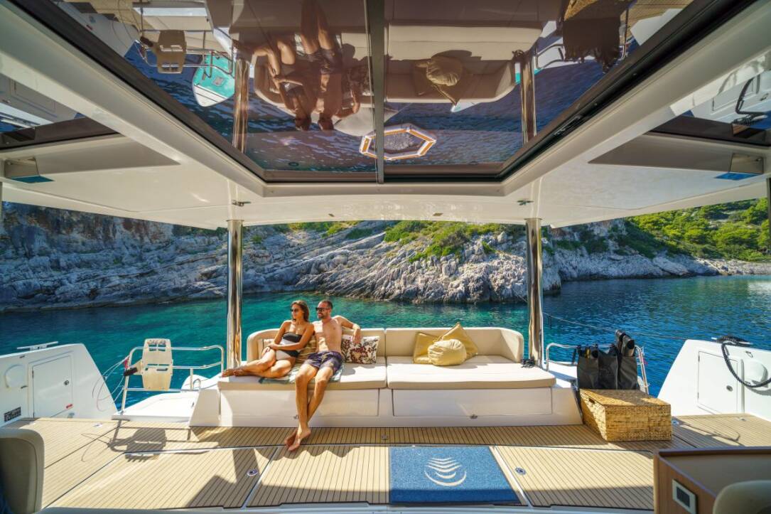 Crewed catamaran Bali 5.8 Farben Charter Croatia