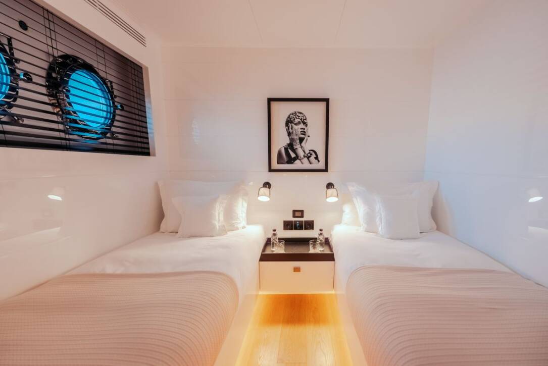 carmen-luxury-motor-yacht-charter-croatia