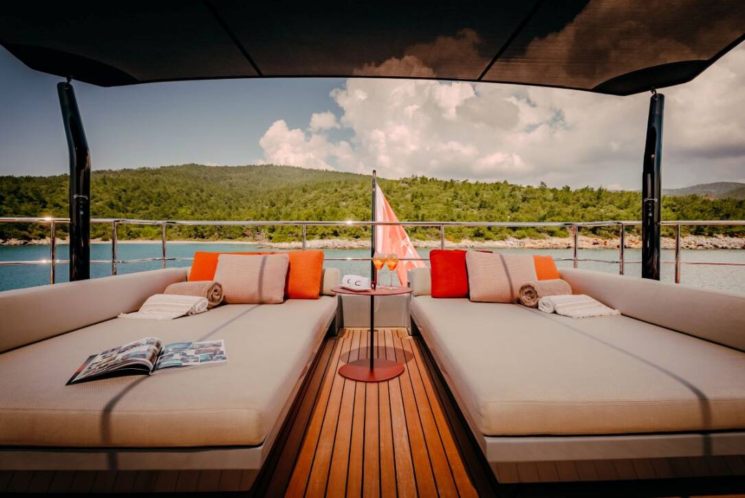 carmen-luxury-motor-yacht-charter-croatia