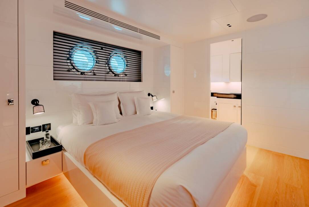 carmen-luxury-motor-yacht-charter-croatia