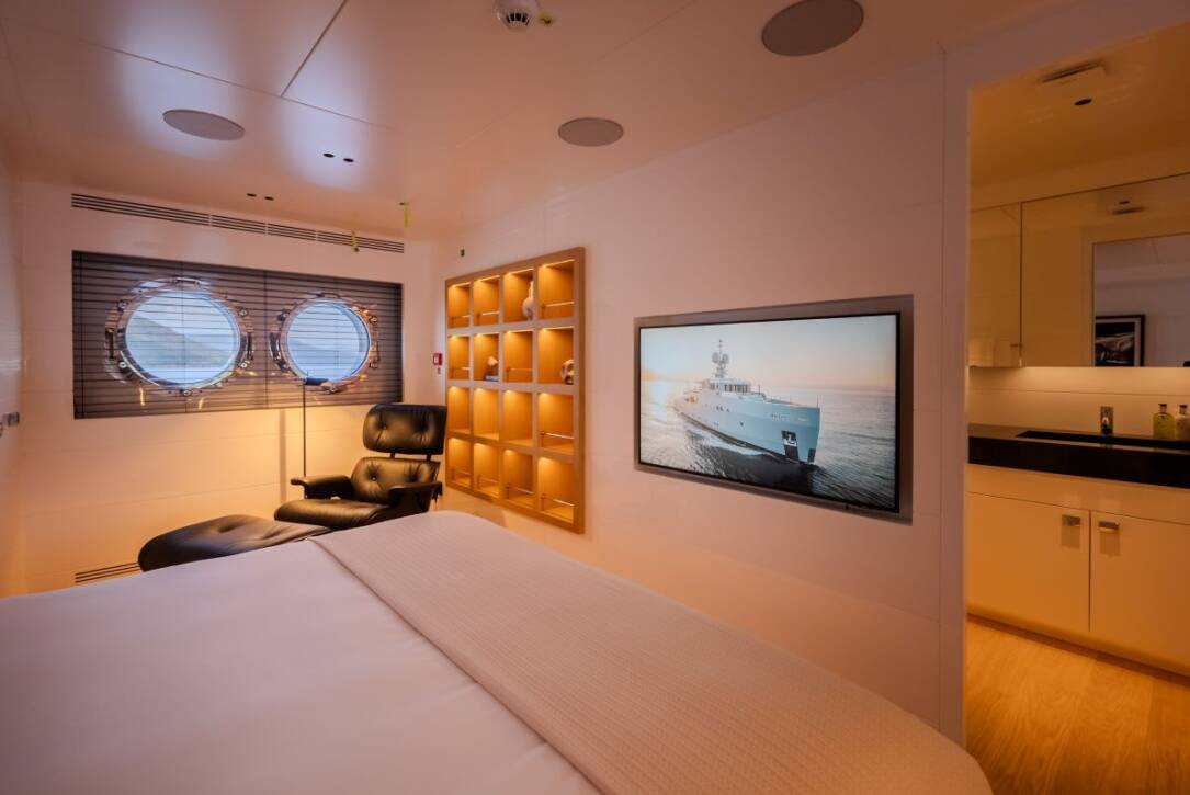 carmen-luxury-motor-yacht-charter-croatia