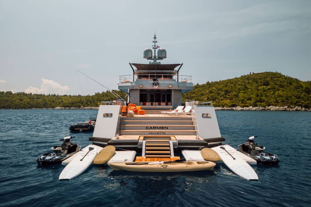 carmen-luxury-motor-yacht-charter-croatia