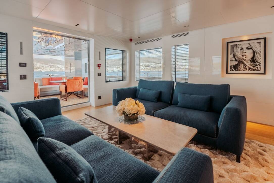 carmen-luxury-motor-yacht-charter-croatia