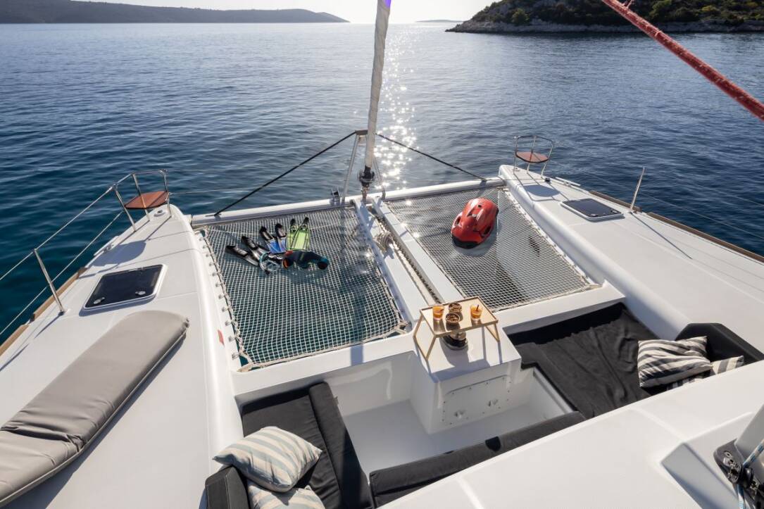 Lagoon 450 Falco Catamaran charter with crew in Croatia