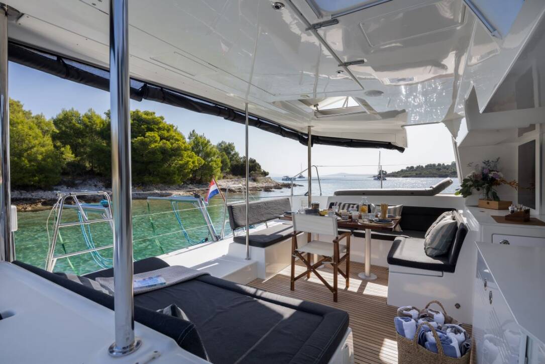 Lagoon 450 Falco Catamaran charter with crew in Croatia