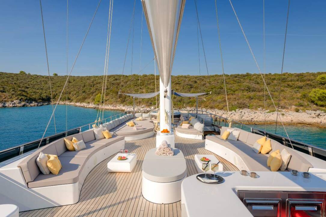 luxury-yacht-lady-gita-charter-croatia