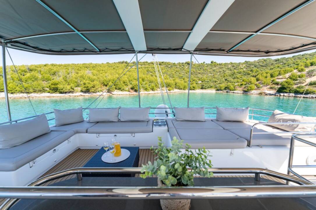 Lagoon 560 Cool Change Charter Croatia