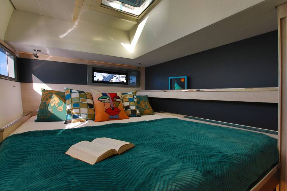 Leopard 45 Sisters catamaran guest cabin