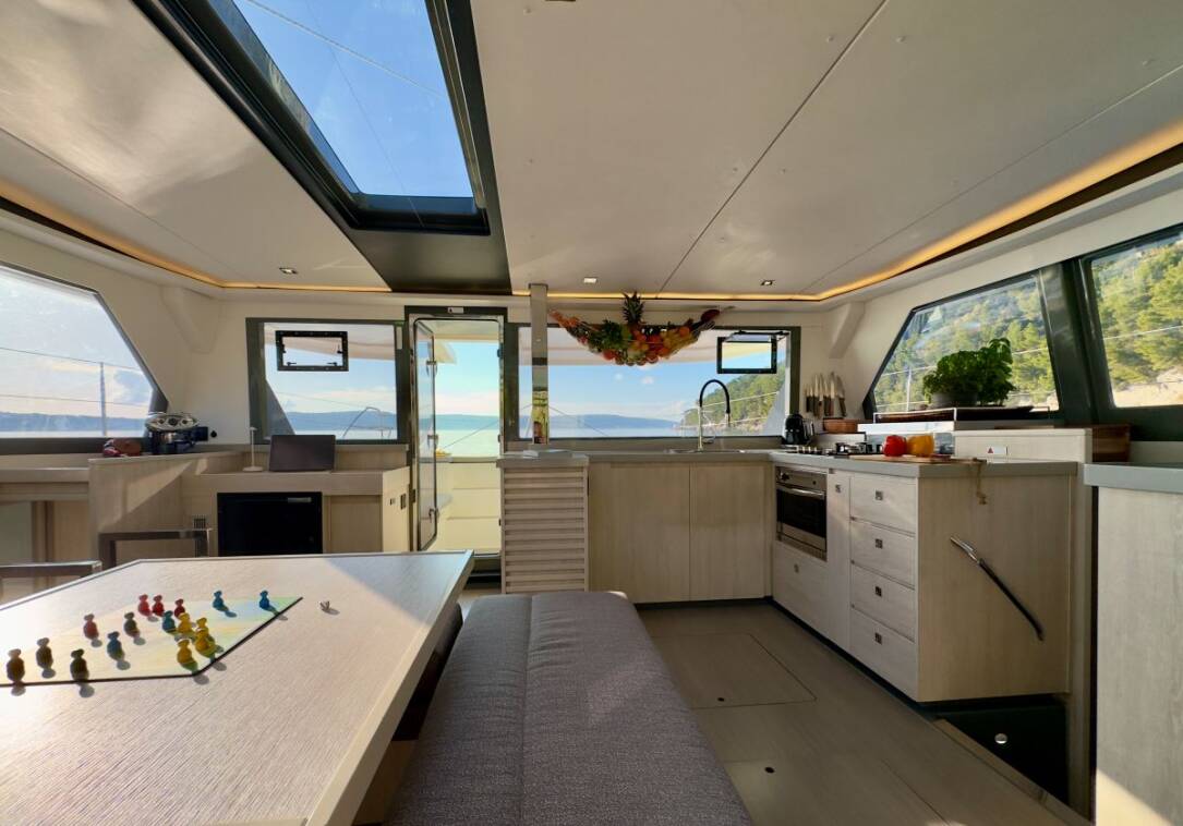 Leopard 45 Sisters catamaran saloon