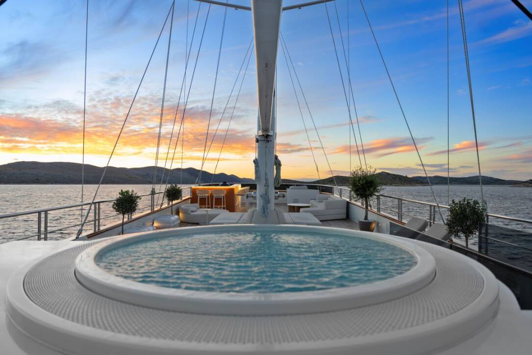 Maxita - Luxury Yacht Charter Croatia