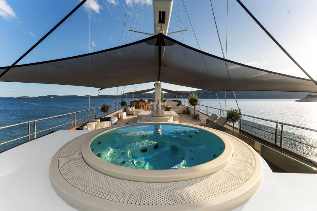 Maxita - Luxury Yacht Charter Croatia
