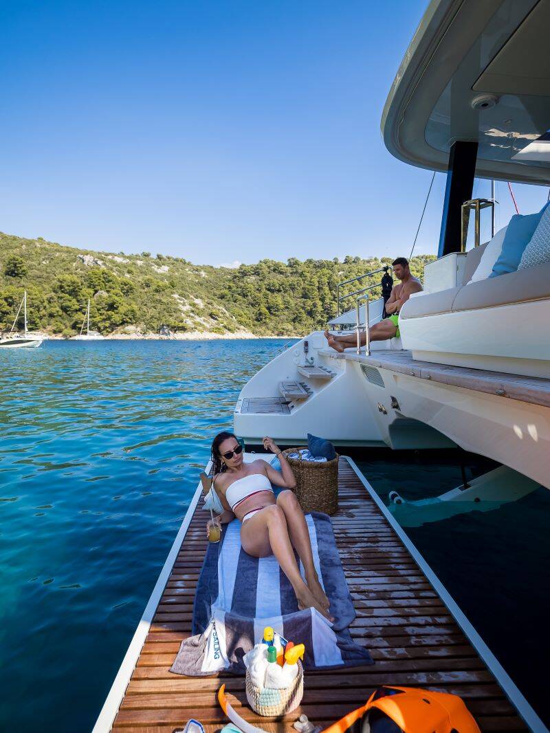 solitaire-bathing-platform